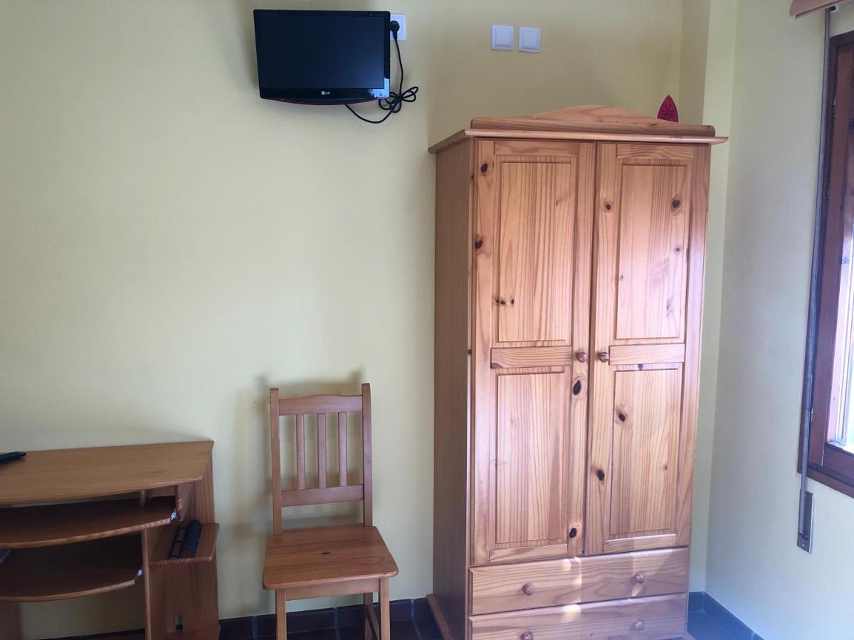 Bar Hostal Torralba De Los Sisones 外观 照片